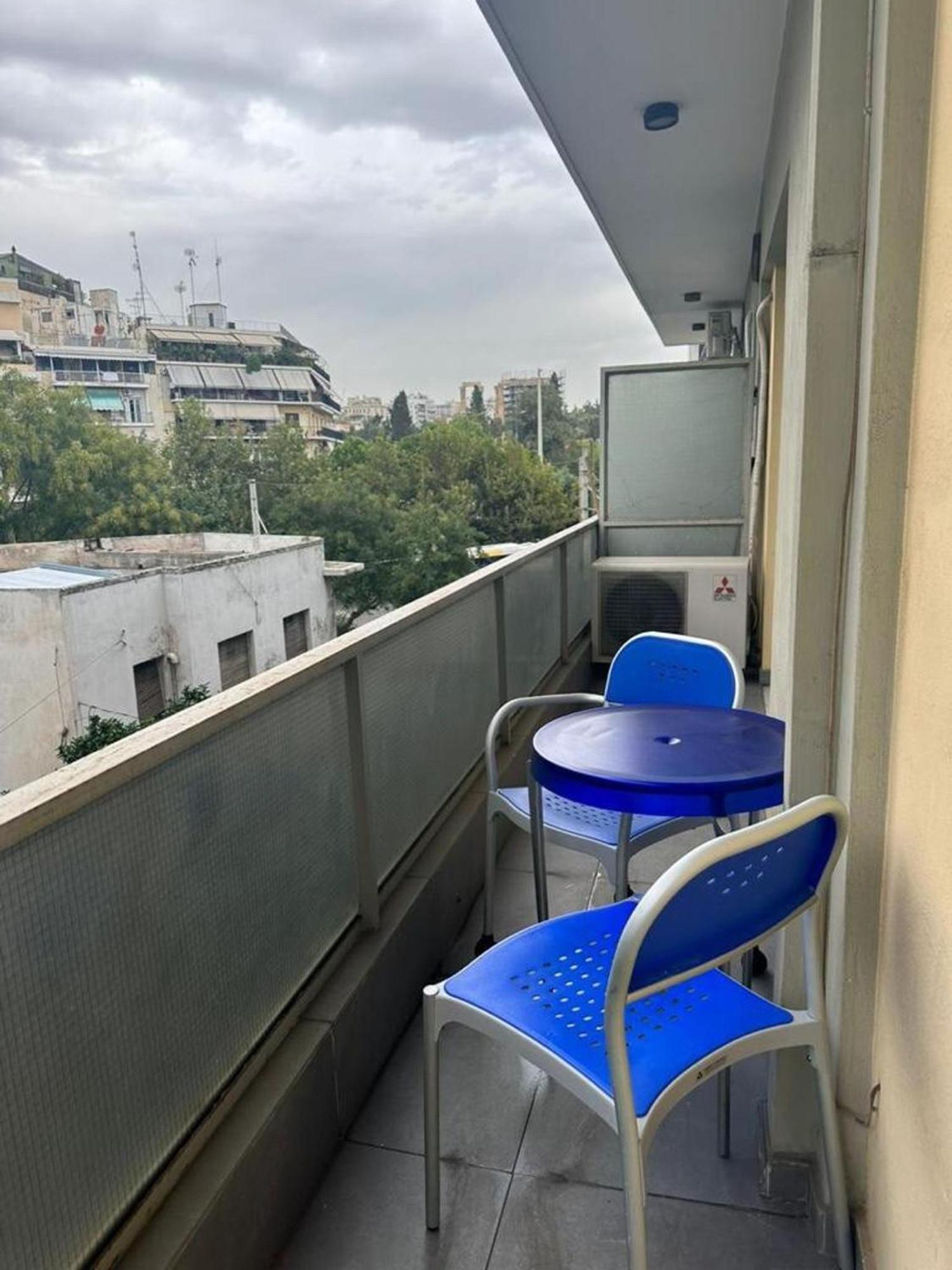 Spacious Stylish Flat At Acropolis Area! Athens Luaran gambar